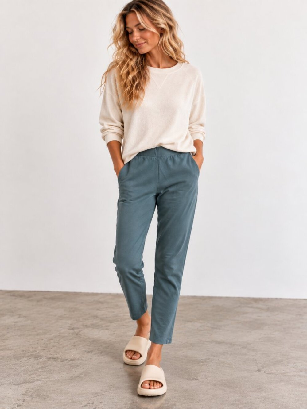 BAREFOOT DREAMS Malibu Collection Lounge Ankle Relaxed Pants Sage Green SP EUC - Picture 2 of 7